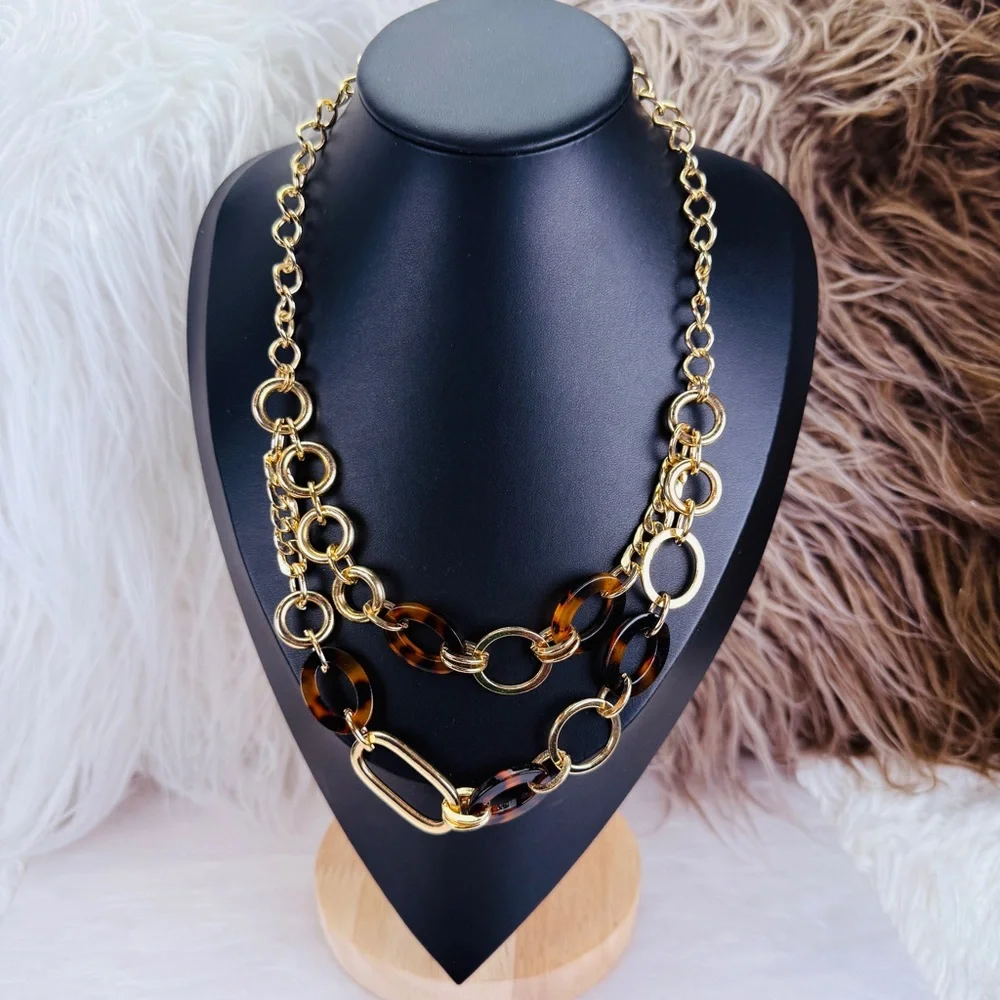 Beautiful goldtone brown double chain necklace